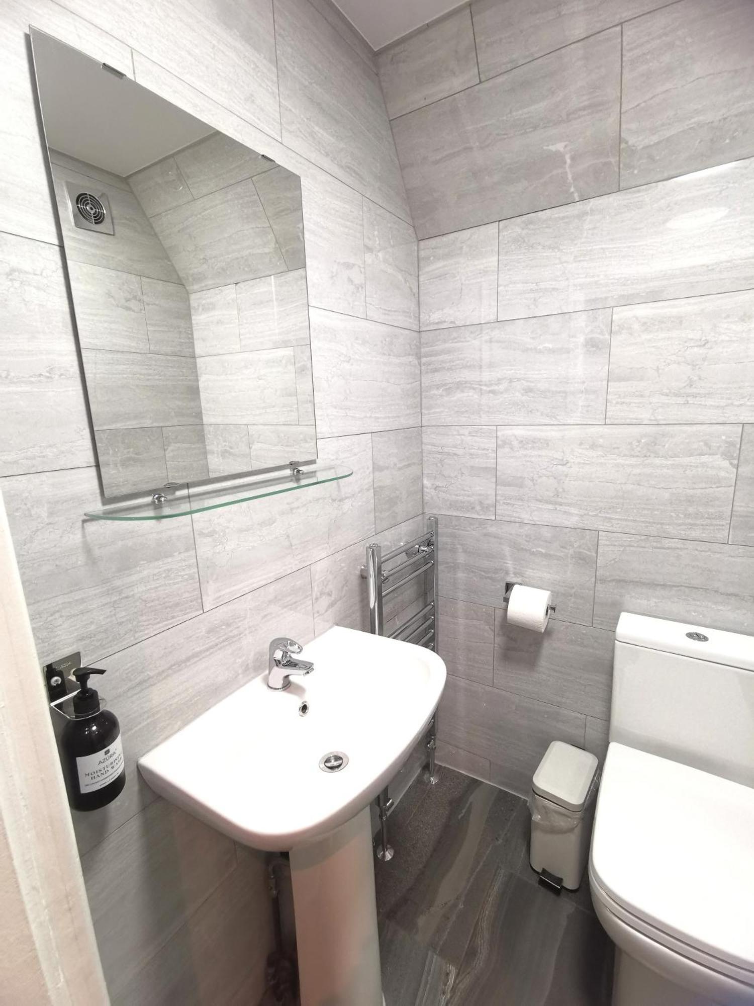 Claremont Nottingham