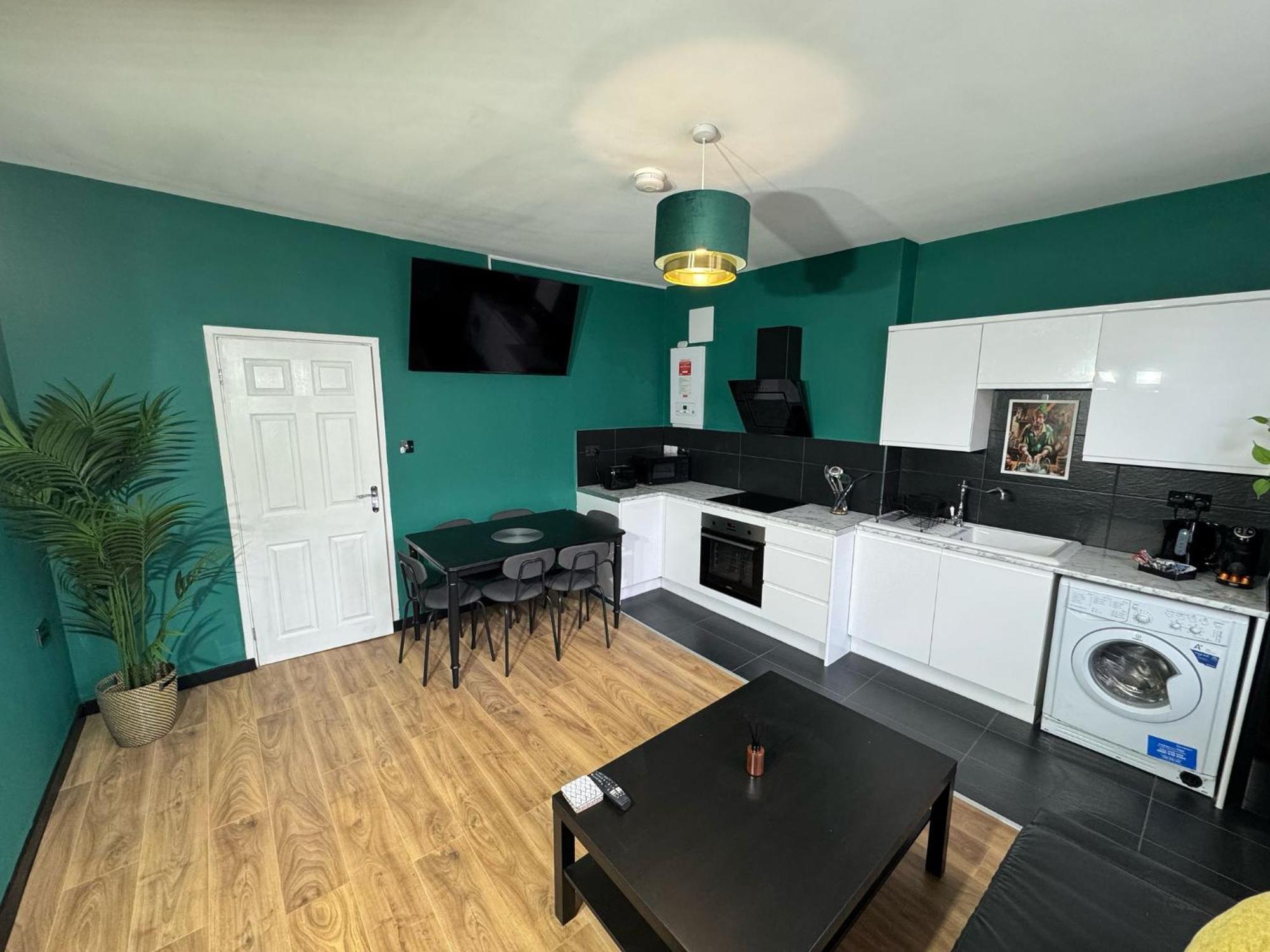 Spacious Flat Near To City Centre Nottingham