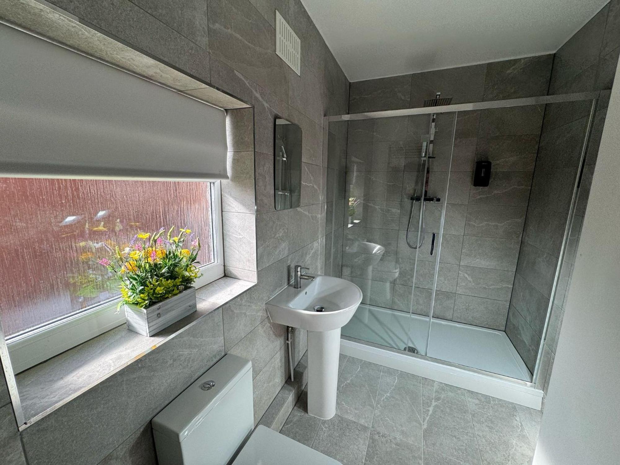 Apartment Spacious Flat Near To City Centre Nottingham