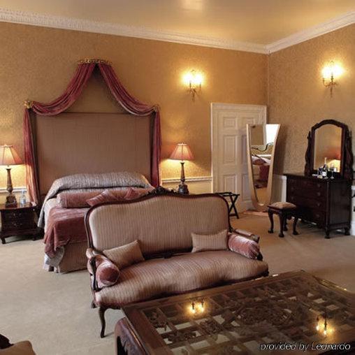 Colwick Hall Hotel 4*