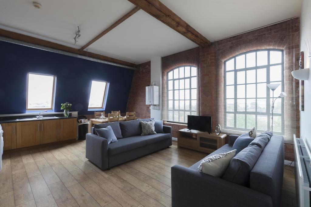 Raleigh Loft Apartment Nottingham