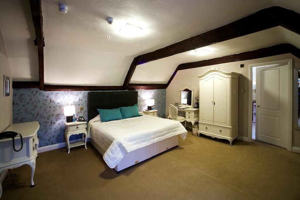 Colwick Hall Hotel 4*