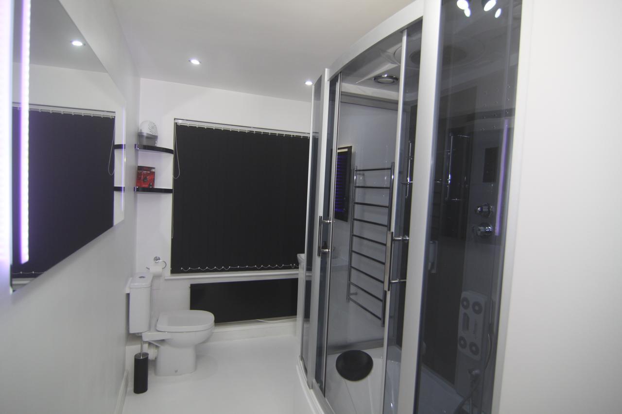 East Midlands City Stays Aparthotel