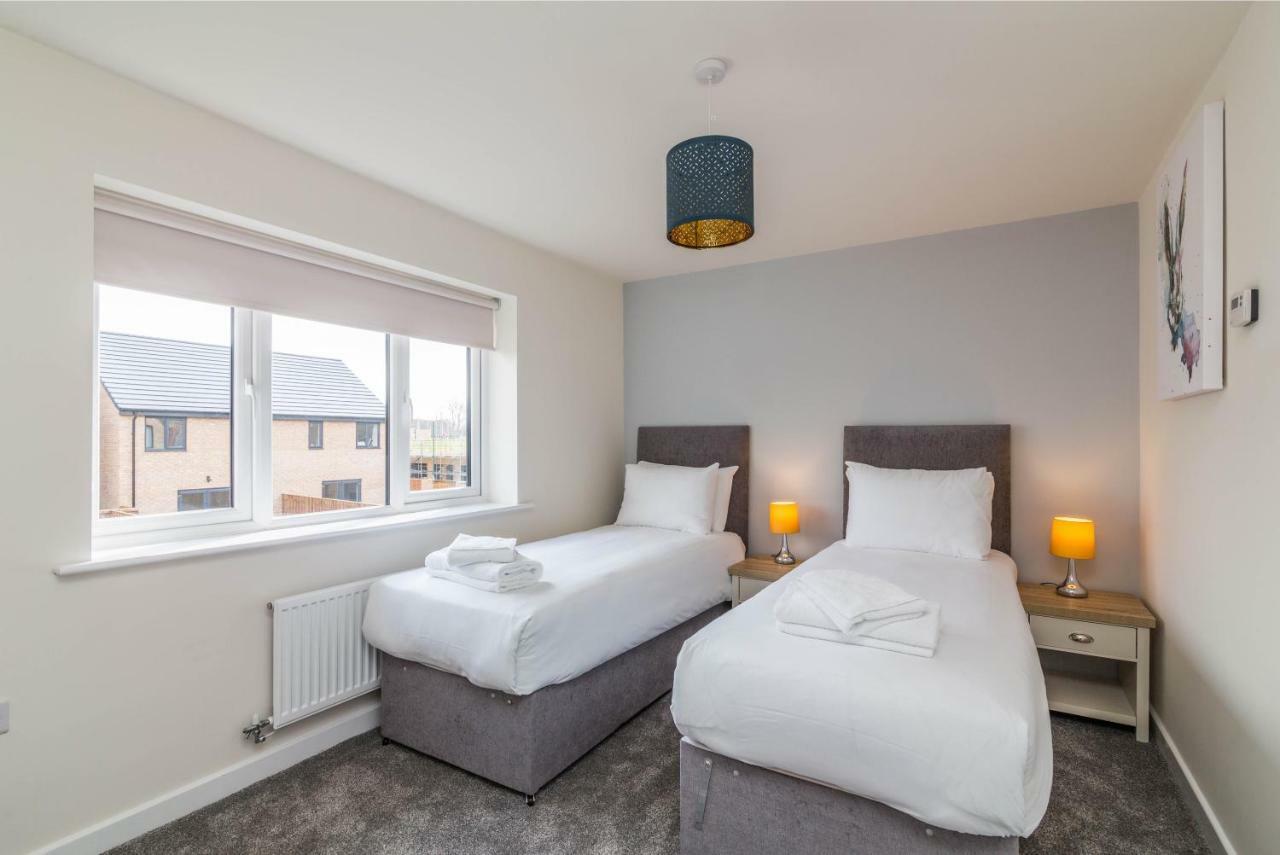 Blackstone Walk - Fabulous With Parking Holiday home