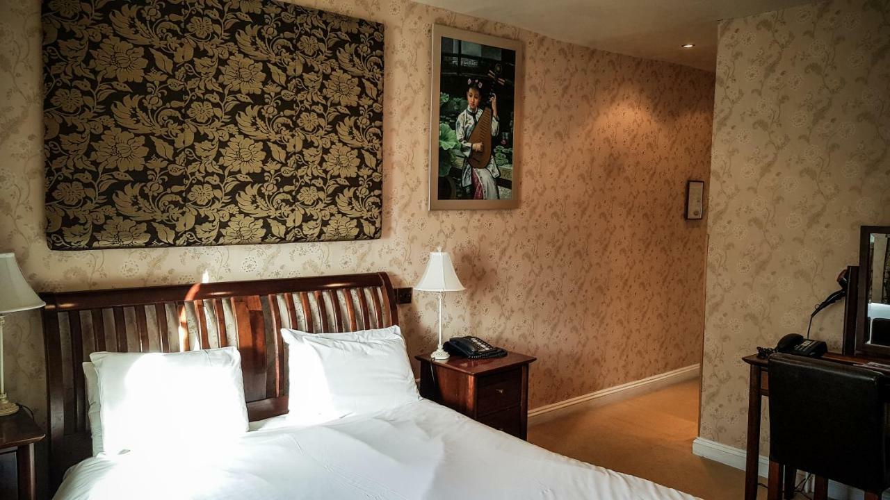 Colwick Hall 4*