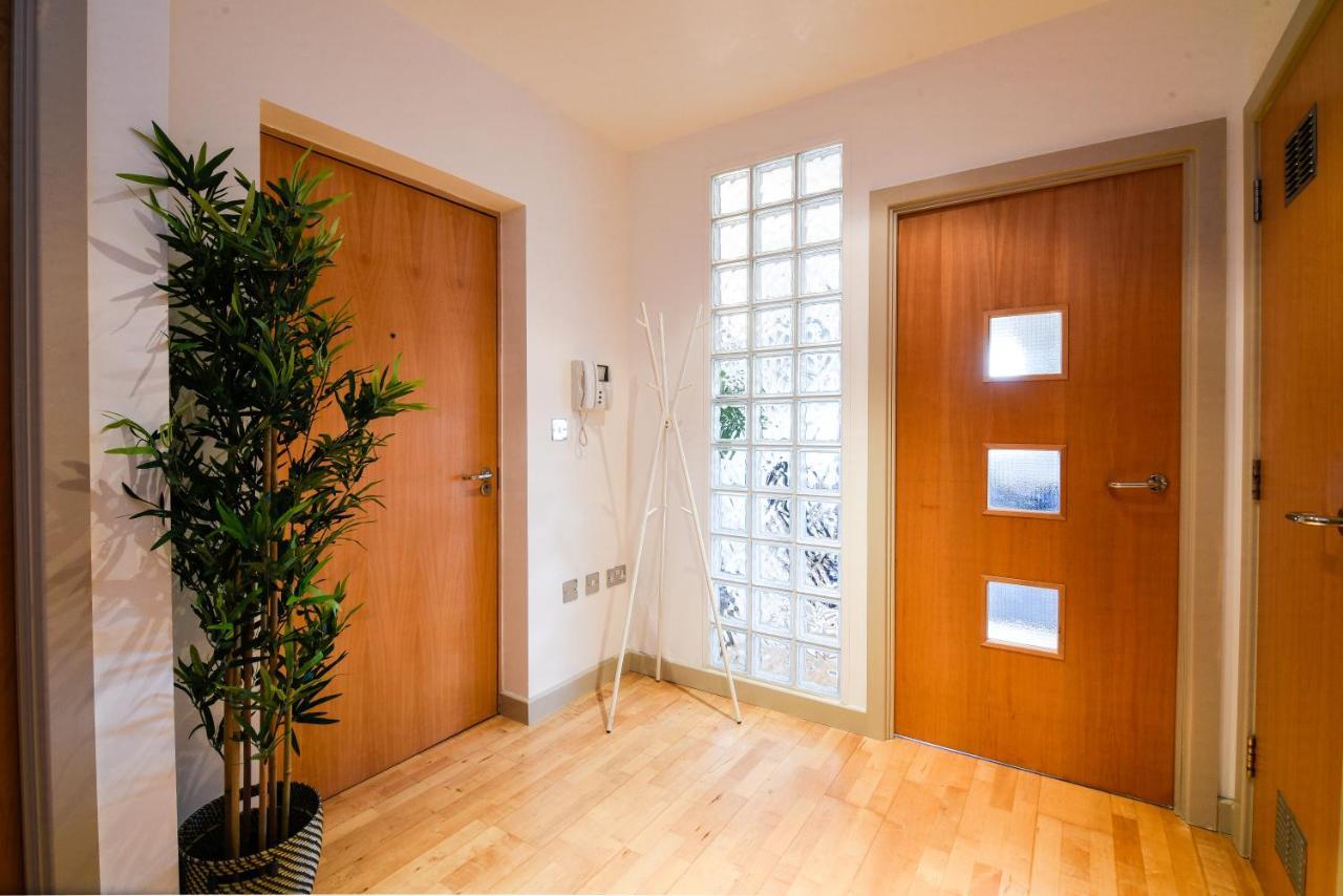 Dukes Riverside Penthouse, With Castle Views, Balcony And Parking Nottingham