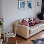 Marco Island -Spacious City Centre 2 Bedroom Apartment
