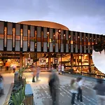 P&J Hotel