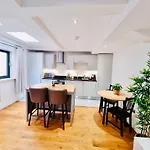 Luxurious Apartment In Nottingham Lace Market