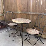 Nottingham Home Stay