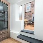 Stunning City Centre Apartment