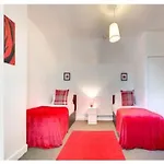 Your Nottingham Vacation, Business Apart, Parking