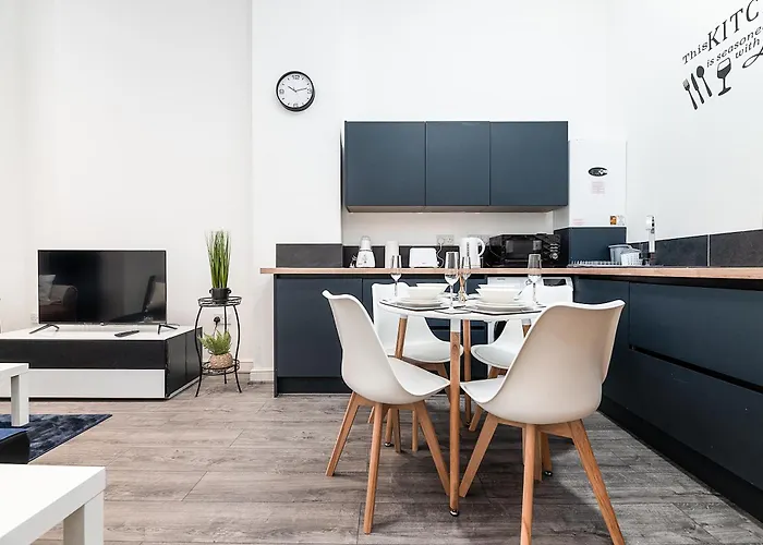 Stunning City Centre Apartment