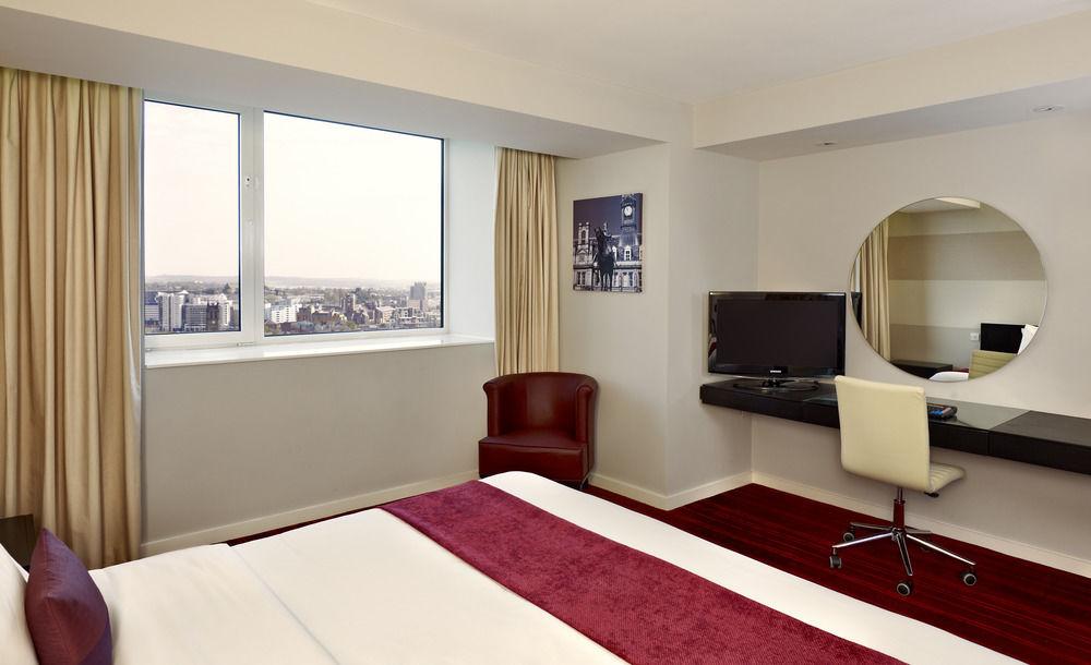 Park Plaza