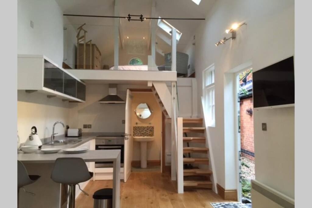 Thelittlebarn In