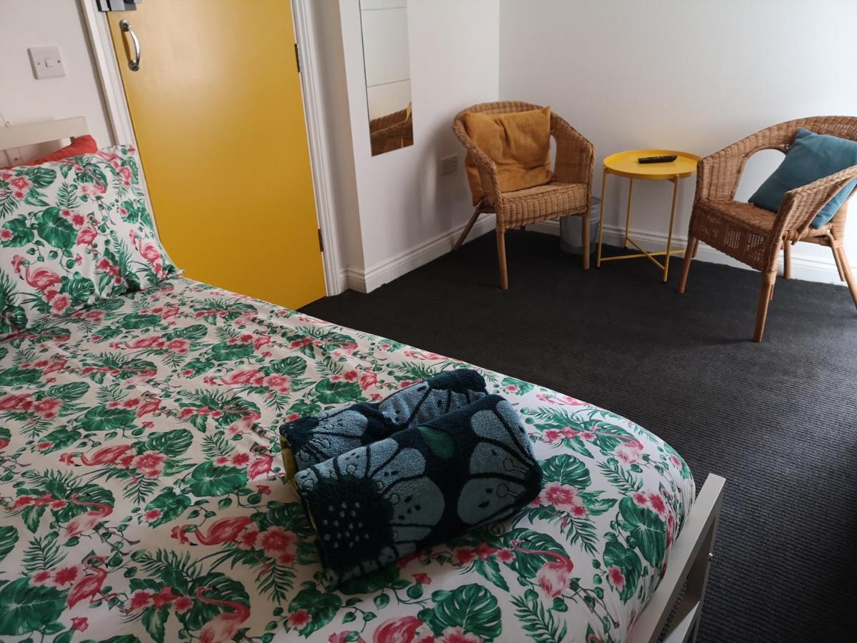 Hostel Igloo Hybrid *