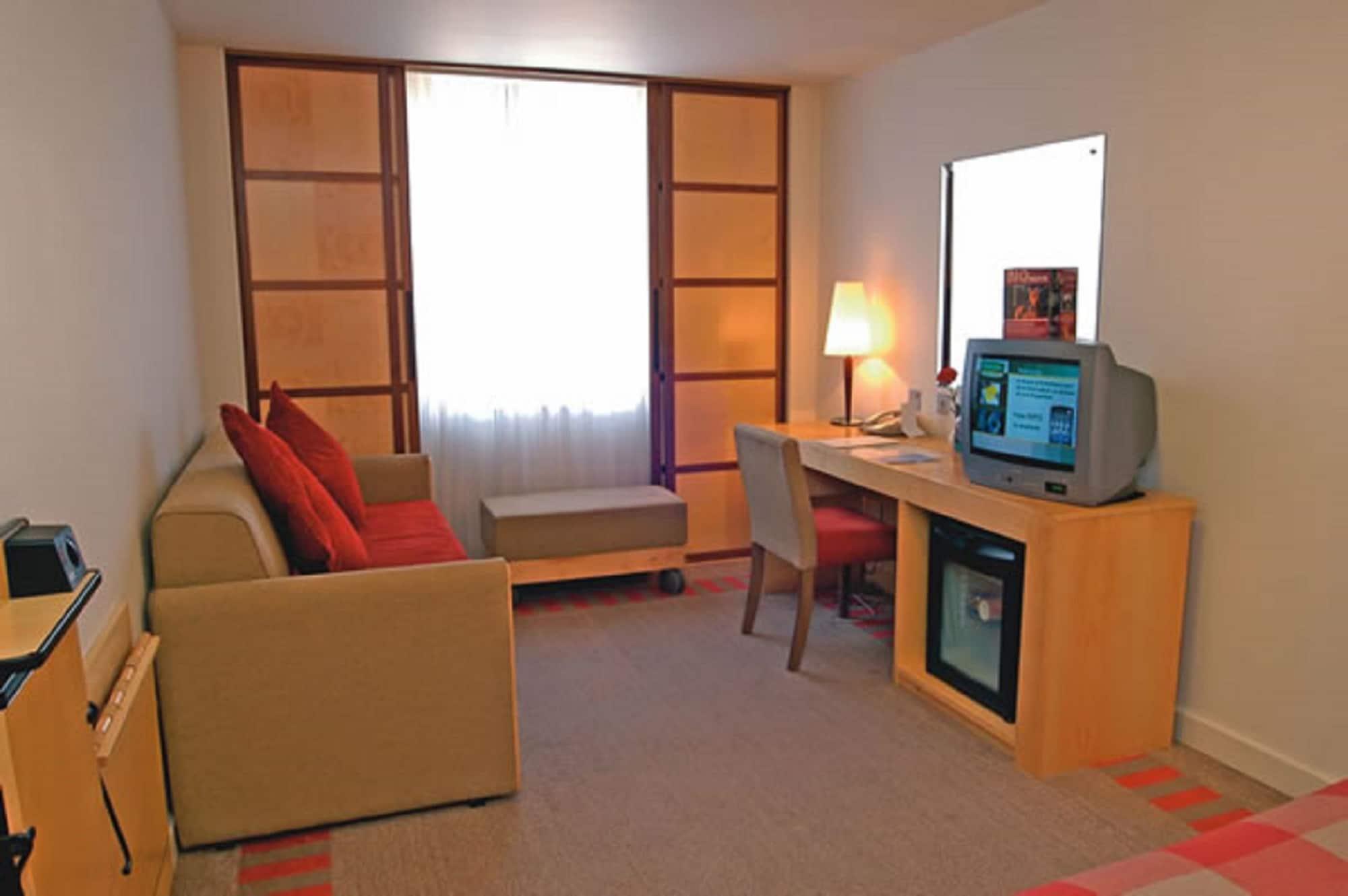The Britannia Hotel 3*