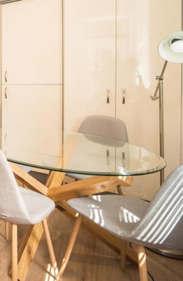Marlborough Hall - Quiet Apartment *