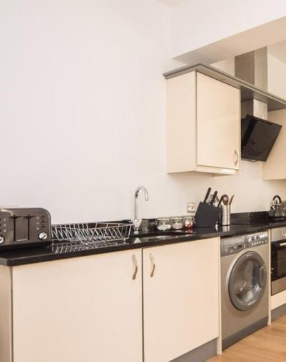 Marlborough Hall - Quiet Apartment Nottingham