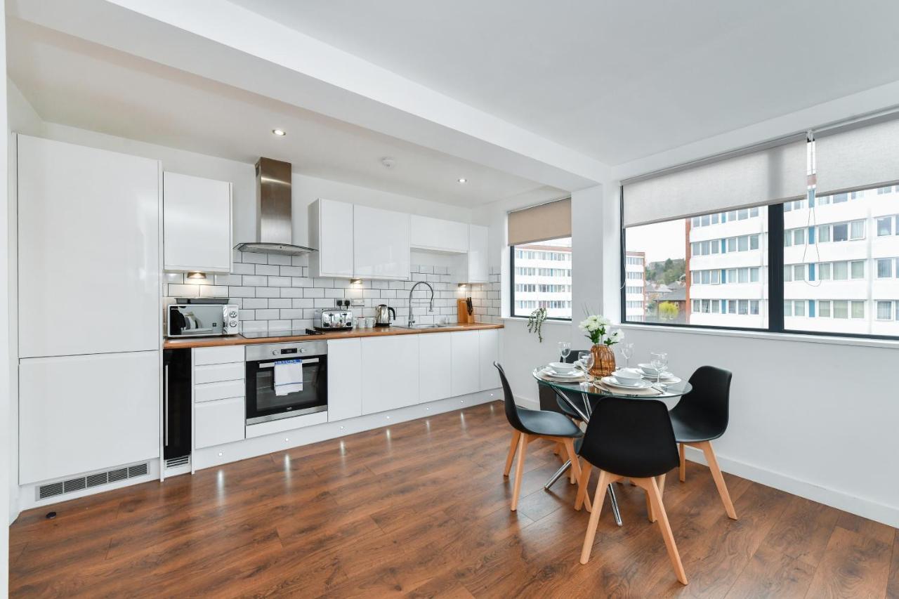 Carlton Heights: Modern 2-bedroom Corporate And Leisure Nottingham