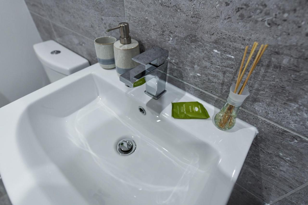 Apartment Carlton Heights: Modern 2-bedroom Corporate And Leisure