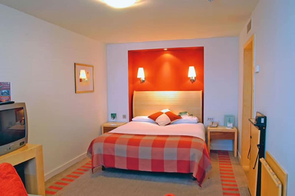 The Britannia 3* Nottingham