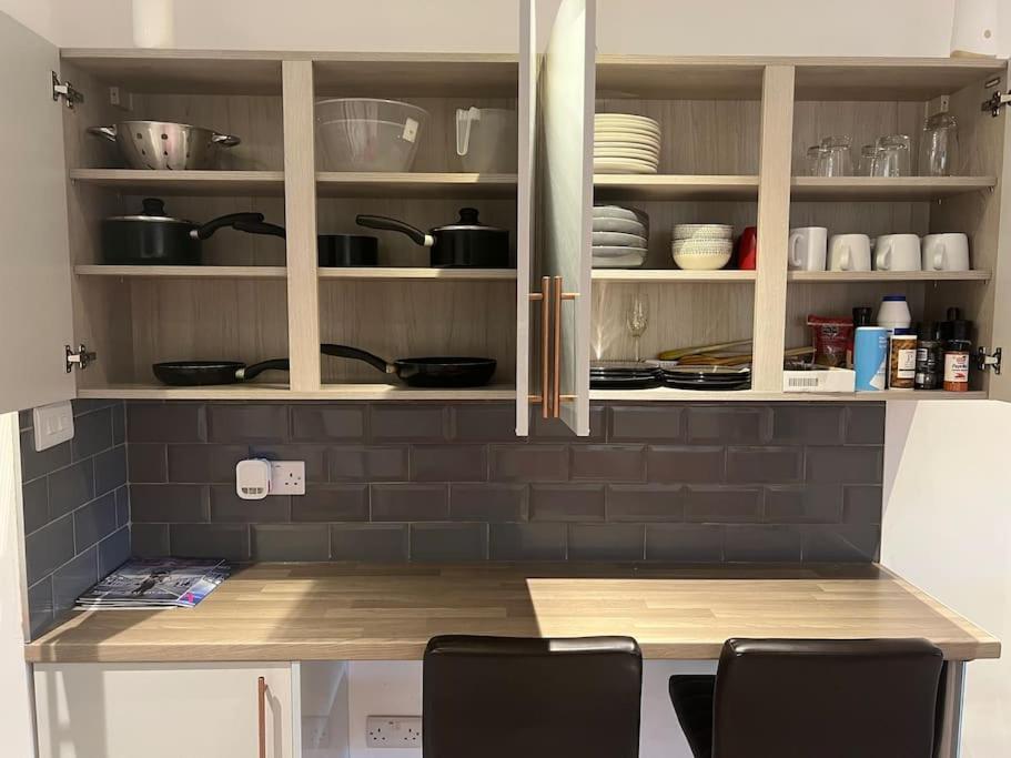 Newly Refurbished Studio, Great Location 8 Aparthotel Nottingham