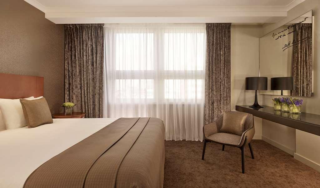Park Plaza Hotel