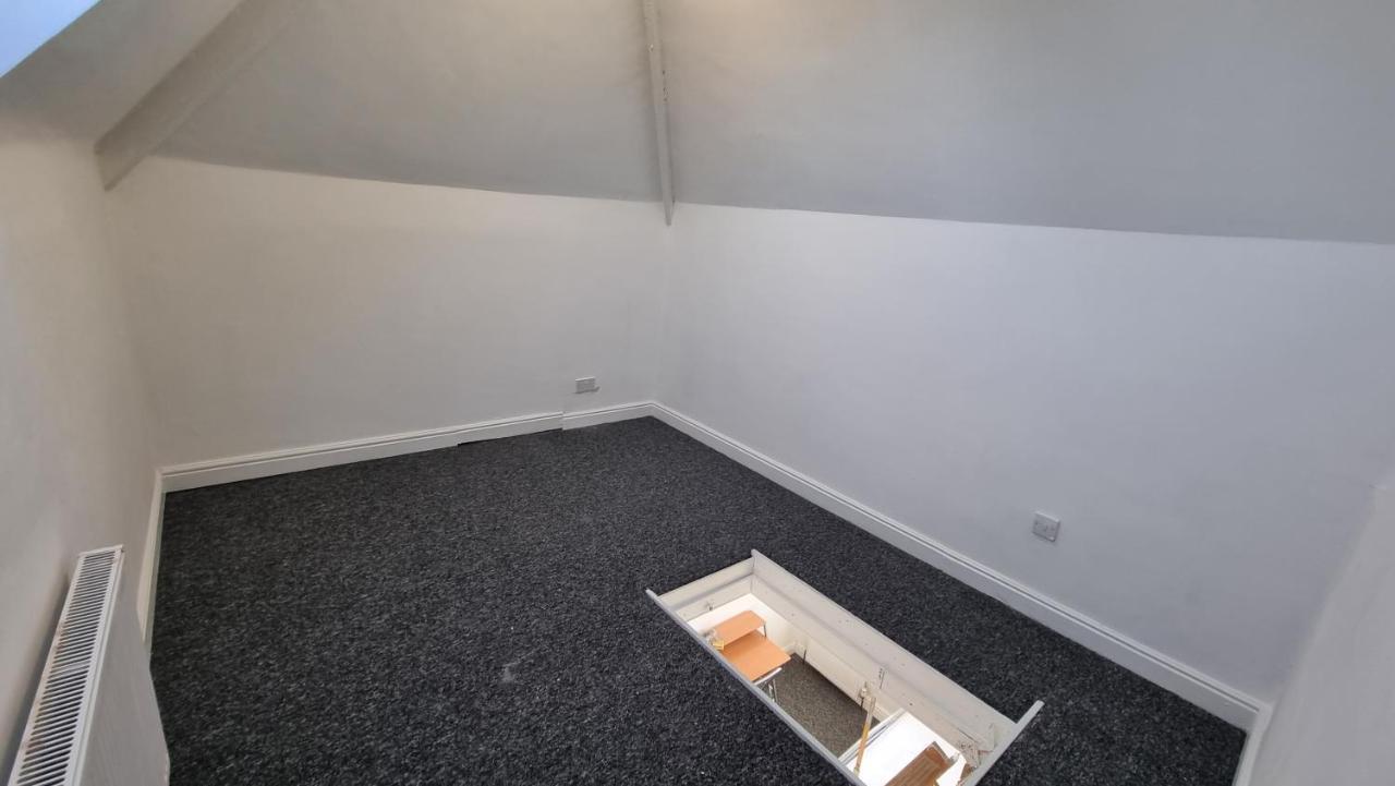 En With Kitchen Facilities
