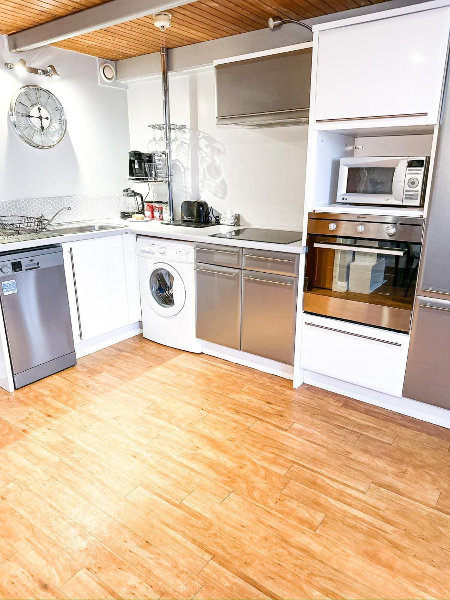Centre ! - Parking Available * Nottingham