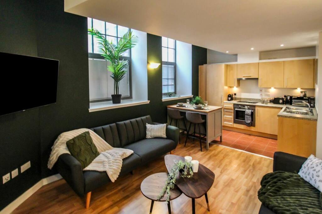 Apartment Spacious 2 Bedroom With Free Parking Nottingham
