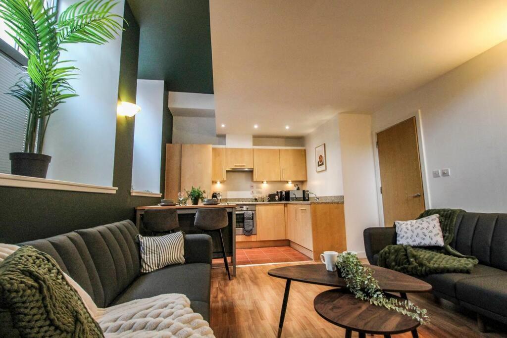Spacious 2 Bedroom With Free Parking Nottingham