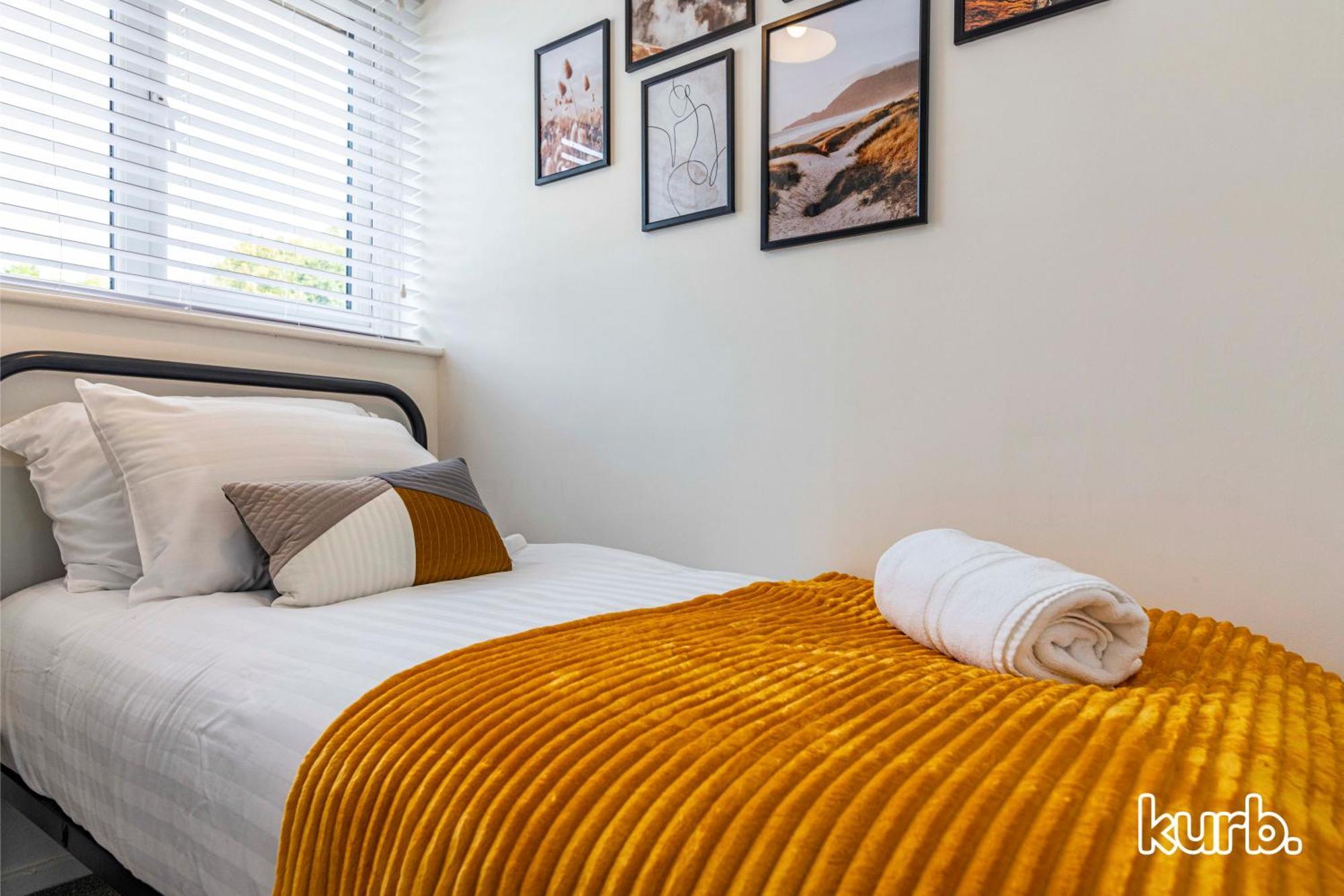 Honeywood House 2 Bed Free Parking Nottingham