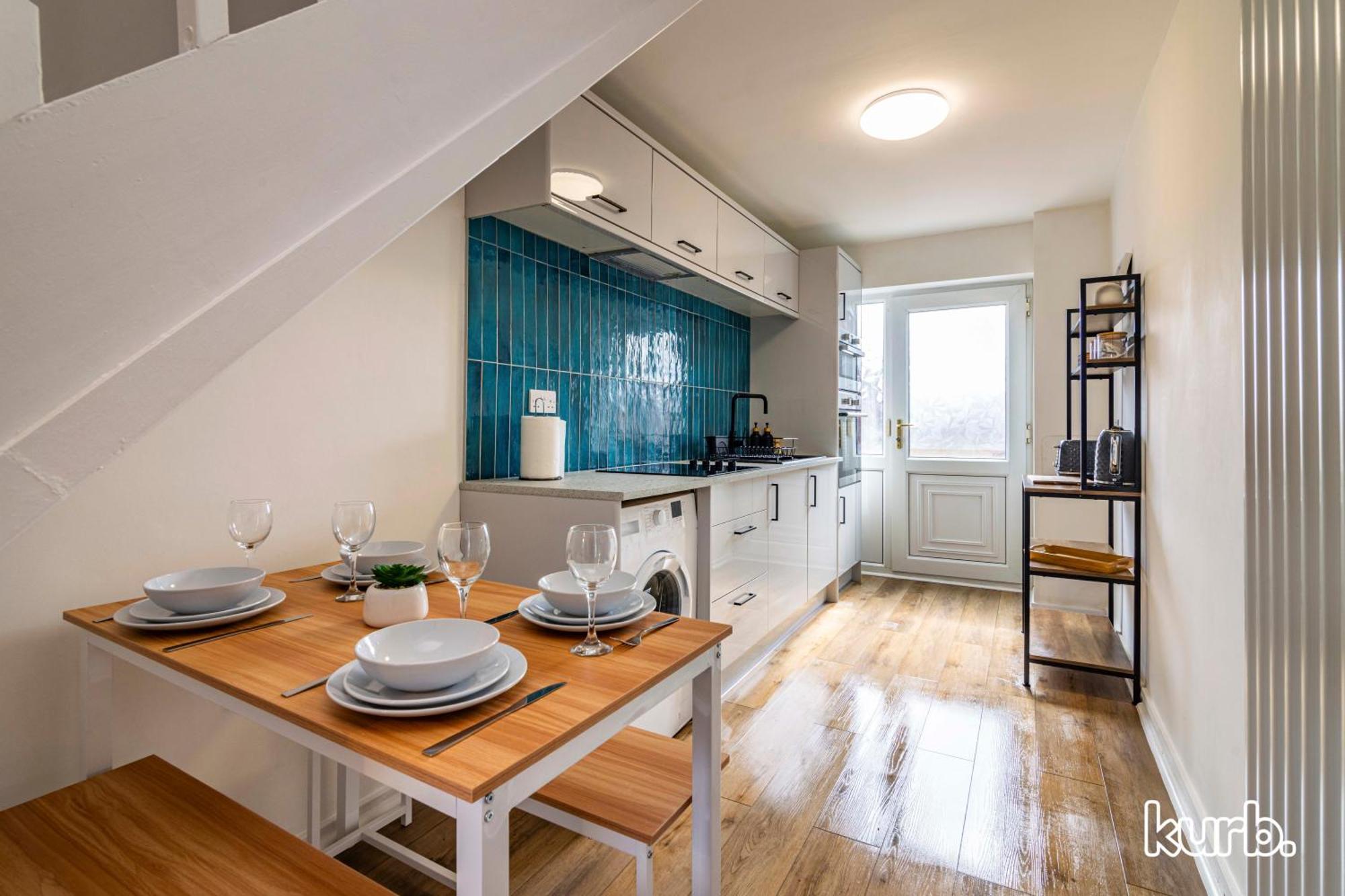 Honeywood House 2 Bed Free Parking * Nottingham