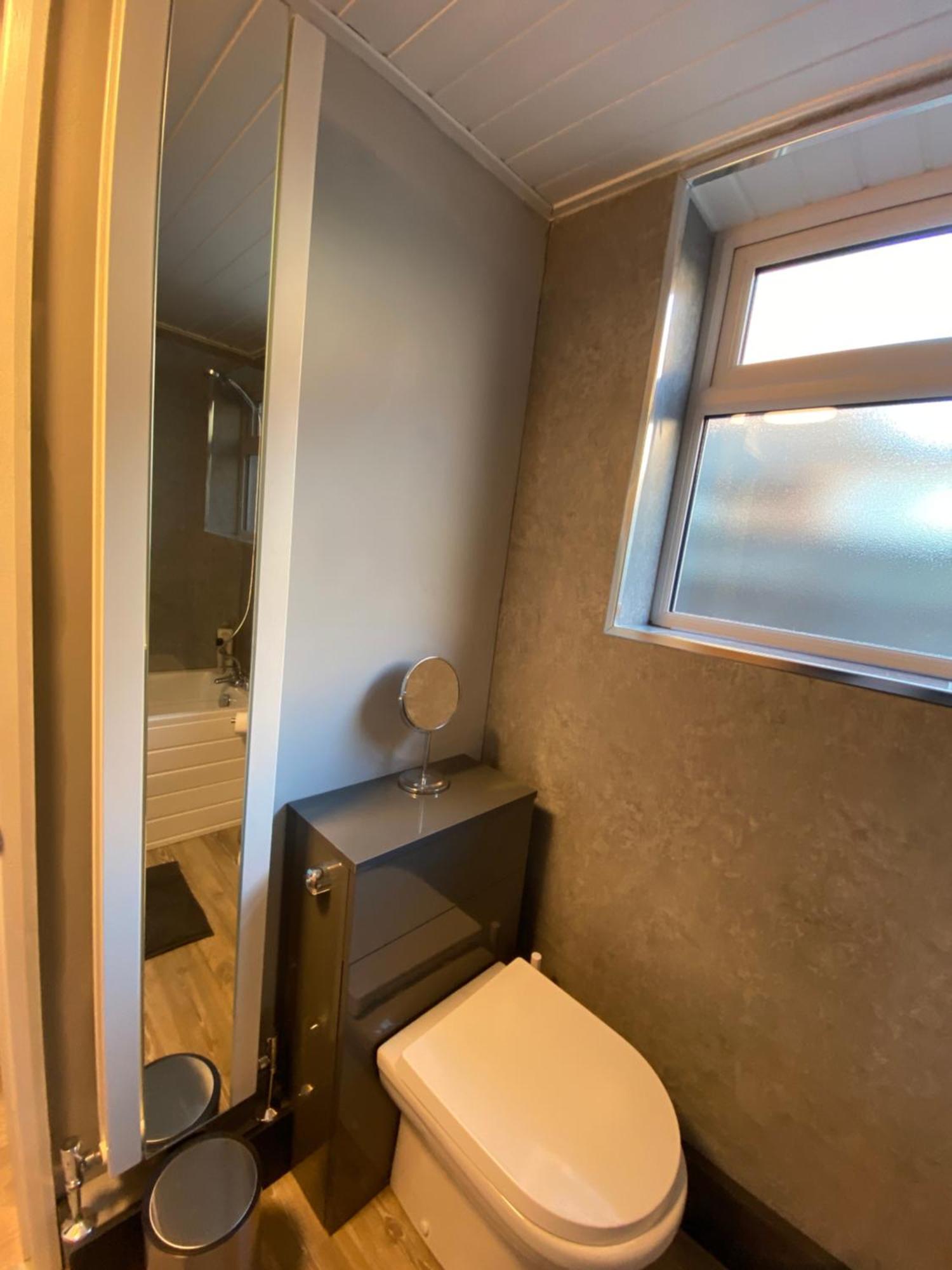 Holiday home Comfortable 2 Bedroom From With Parking Nottingham