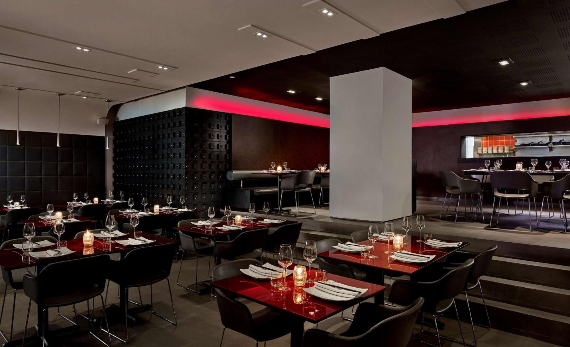 Hotel Park Plaza 4*