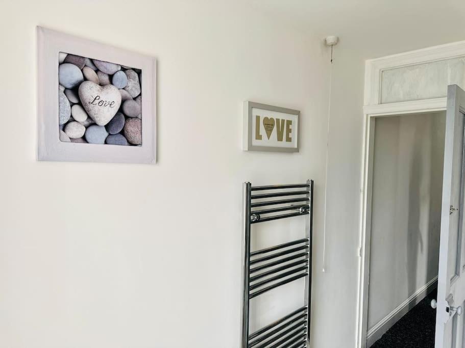 Cozy 3-bedroom With Free Parking Apartment Nottingham
