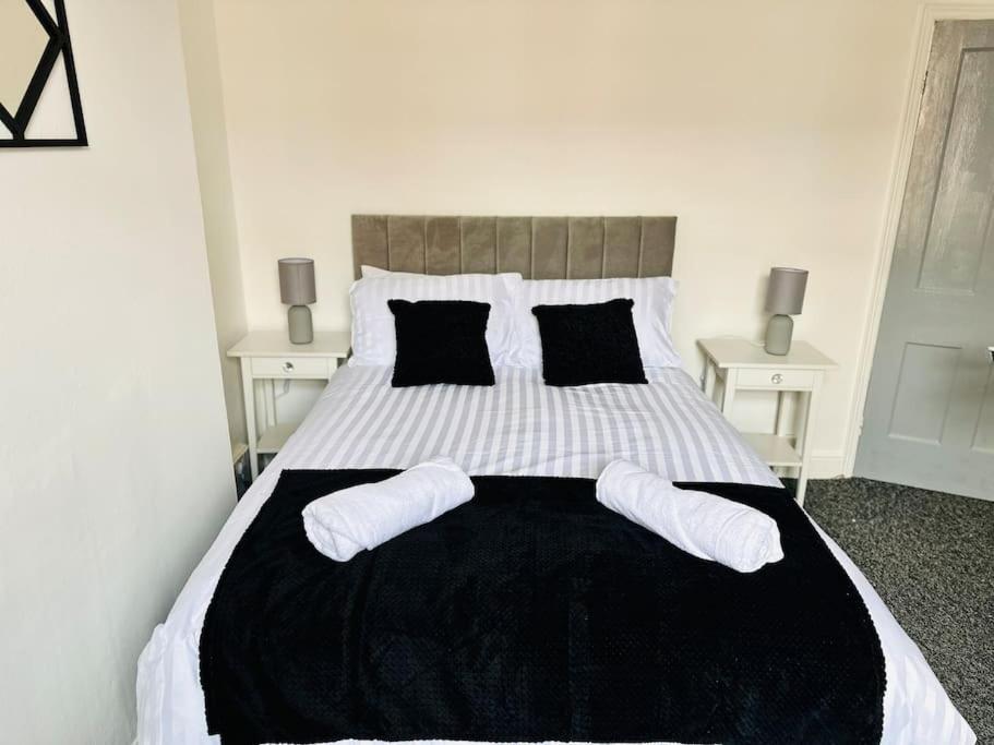 Apartment Cozy 3-bedroom With Free Parking