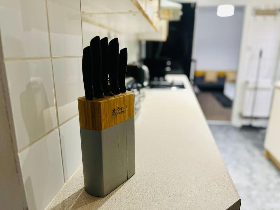 Cozy 3-bedroom With Free Parking Apartment Nottingham