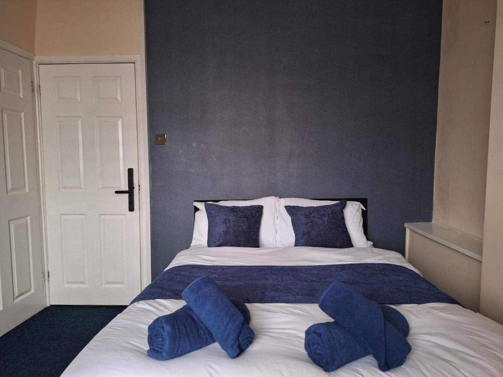 Cinematic Journeys Guest house Nottingham