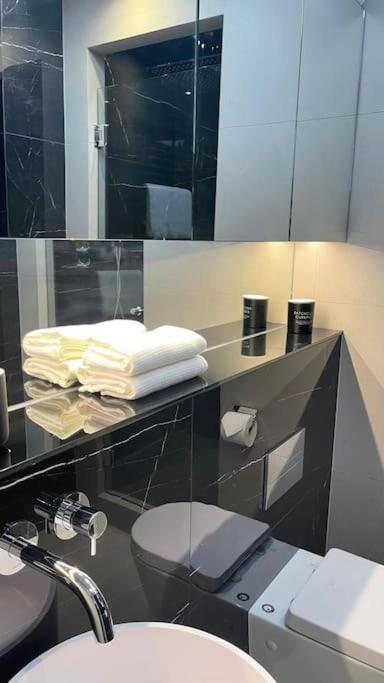 Luxury Duplex - Edwalton Nottingham