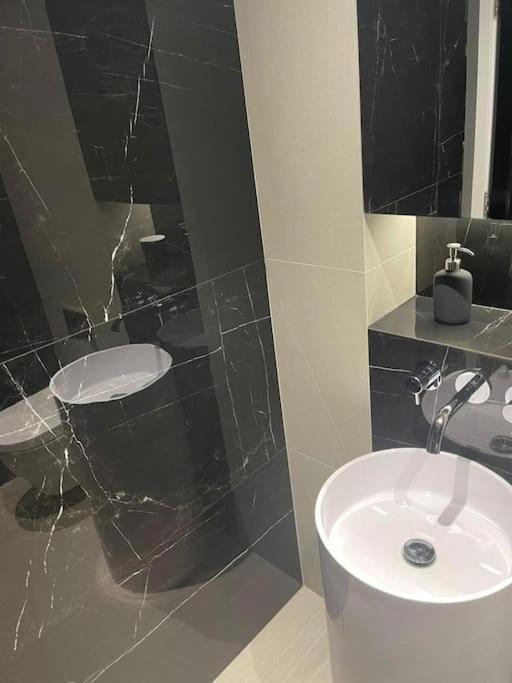 Luxury Duplex - Edwalton Nottingham