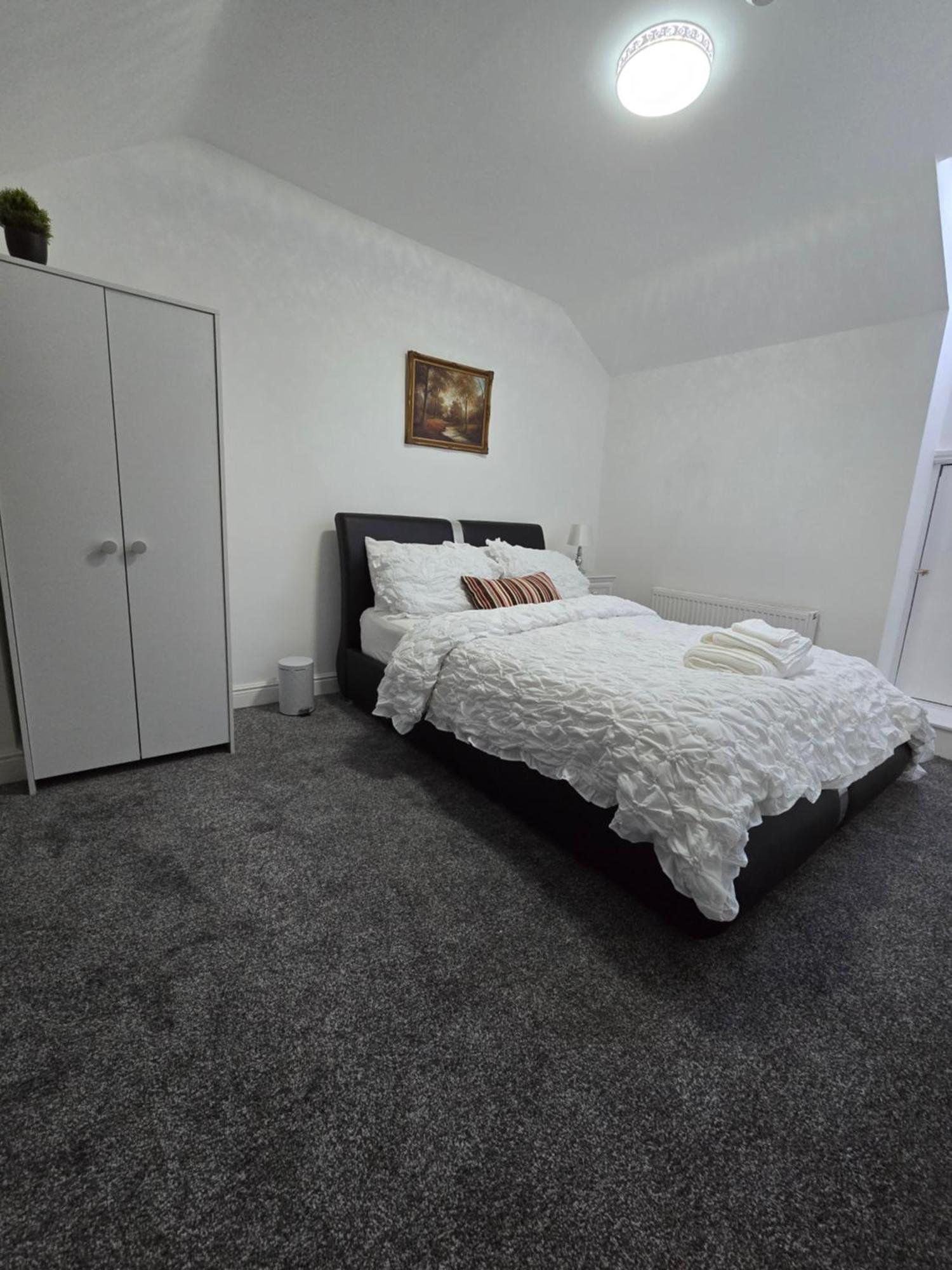 Realwood Homes *