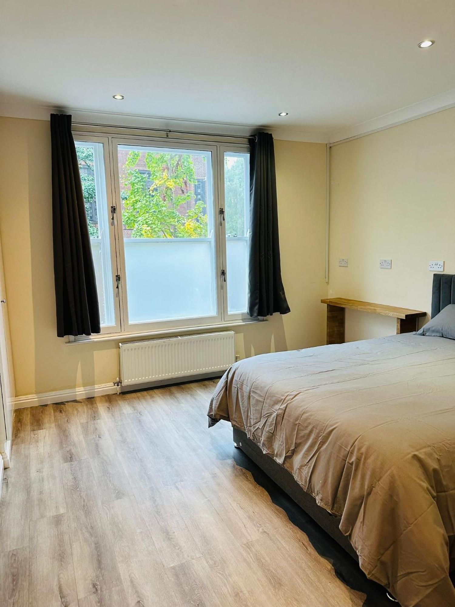 Castle View, 96 Friar Lane * Nottingham
