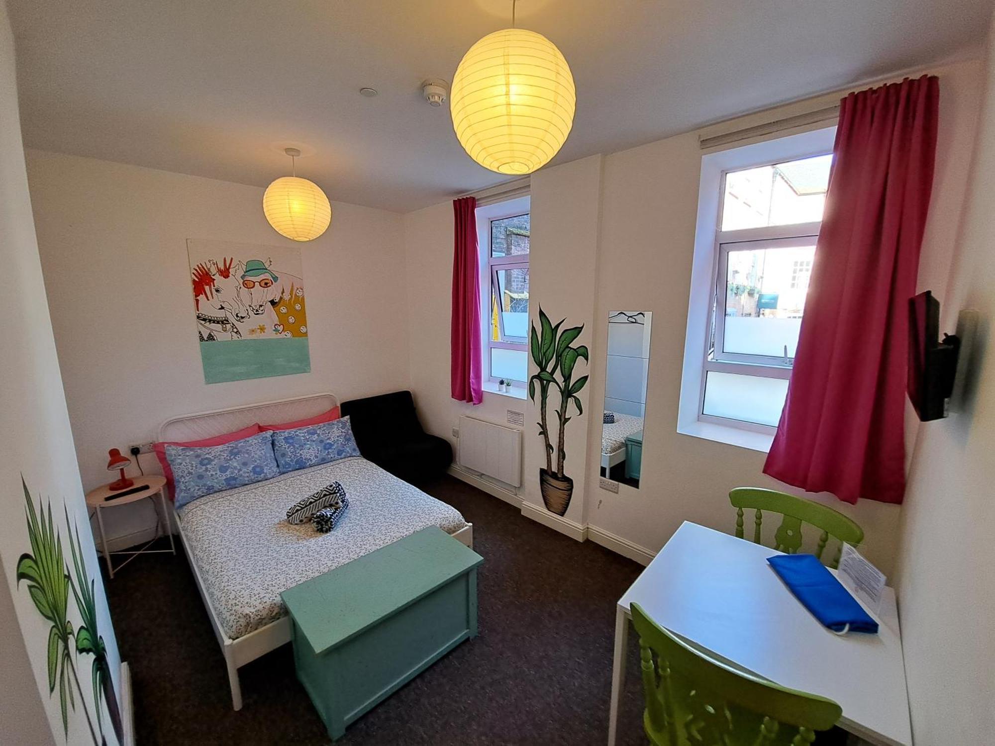 Igloo Hybrid Hostel Nottingham