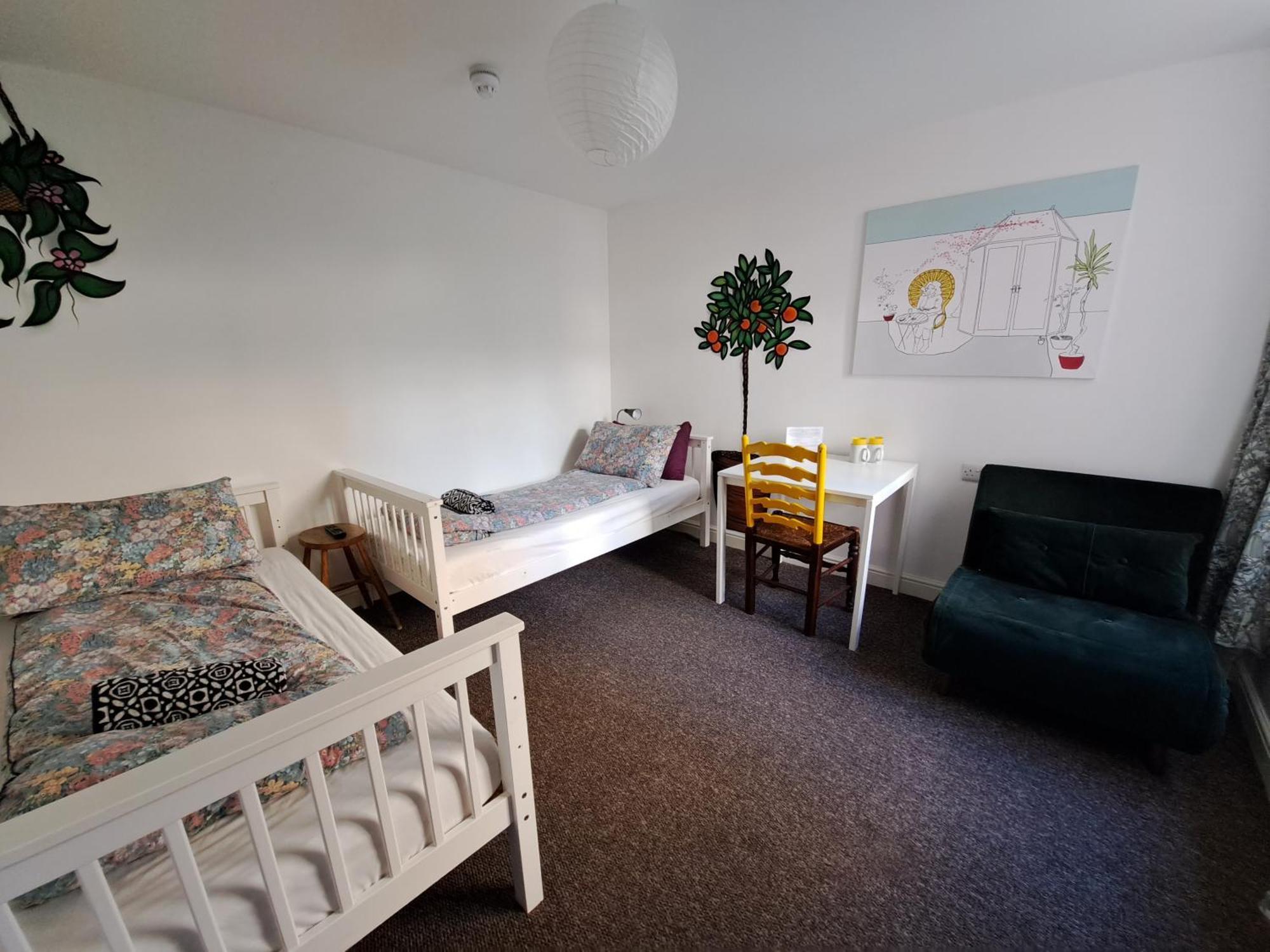 Igloo Hybrid Hostel