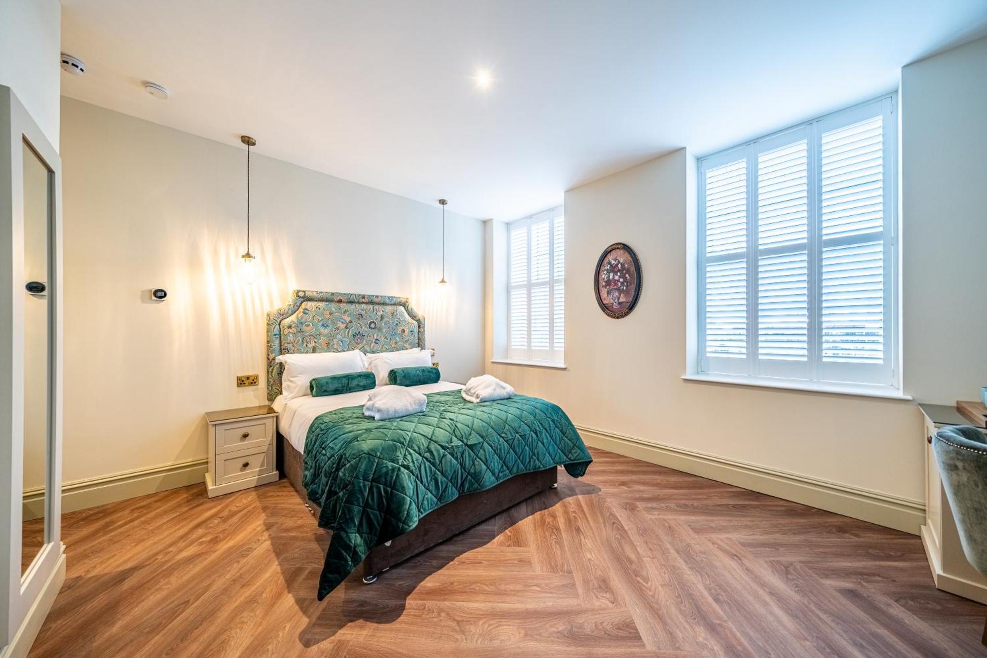 St Marys Quarters 4*