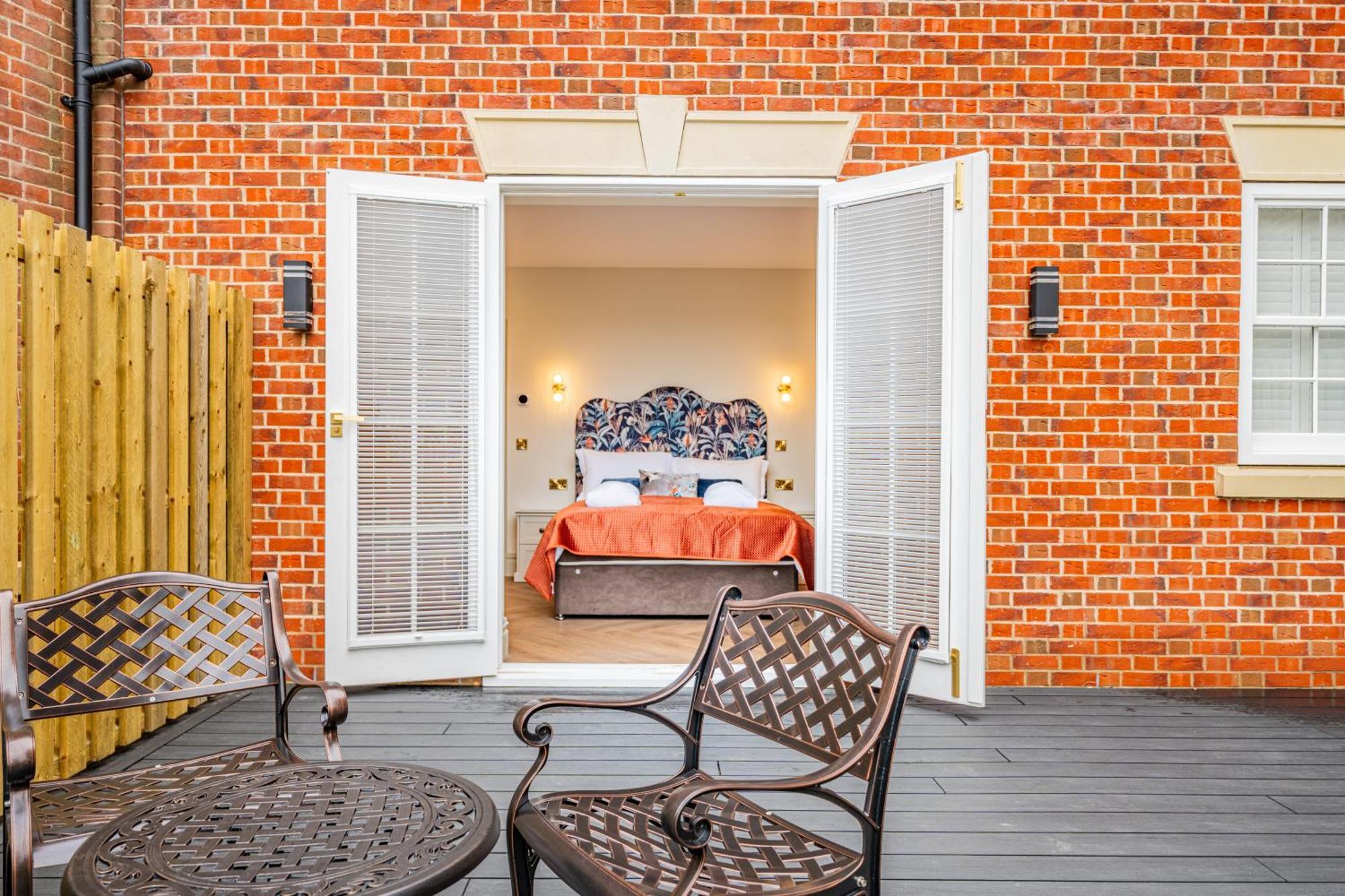 St Marys Quarters Aparthotel 4*