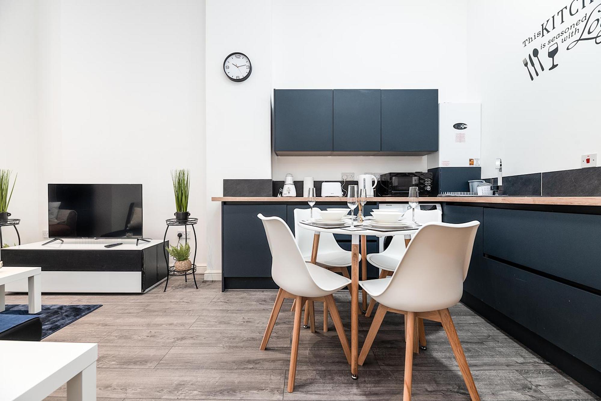 Stunning Centre Apartment