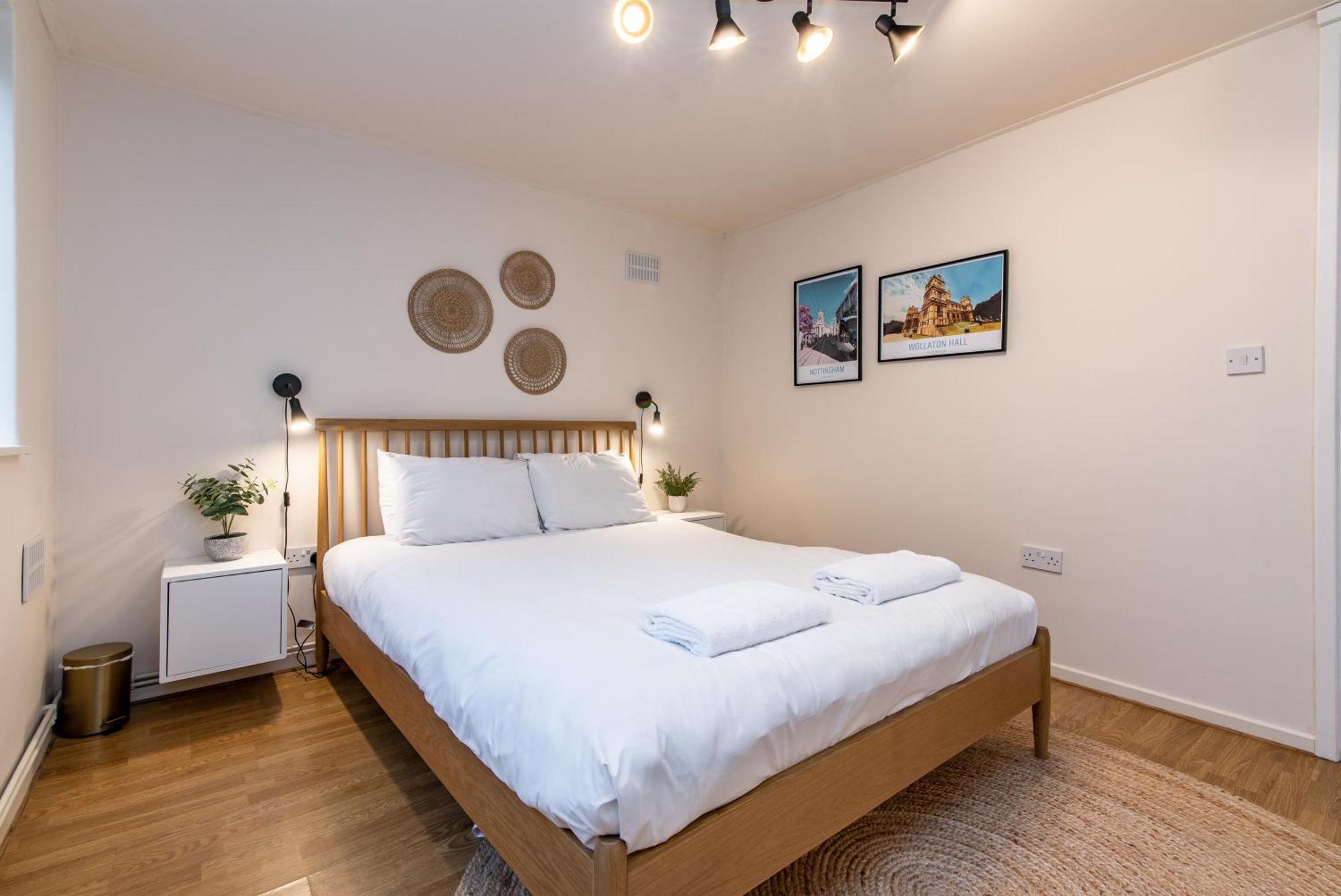Modern 2 Bed In Location *